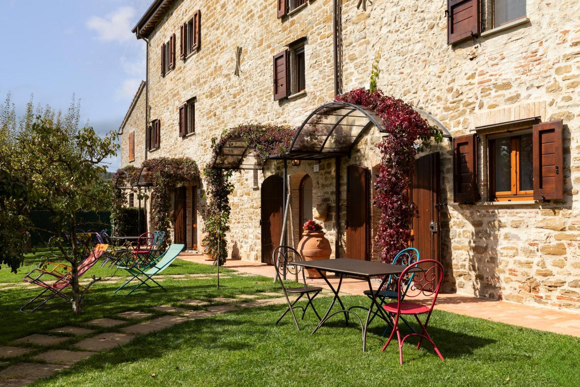 Agriturismo I Gelsi Di Santa Cristina Gubbio Extérieur photo